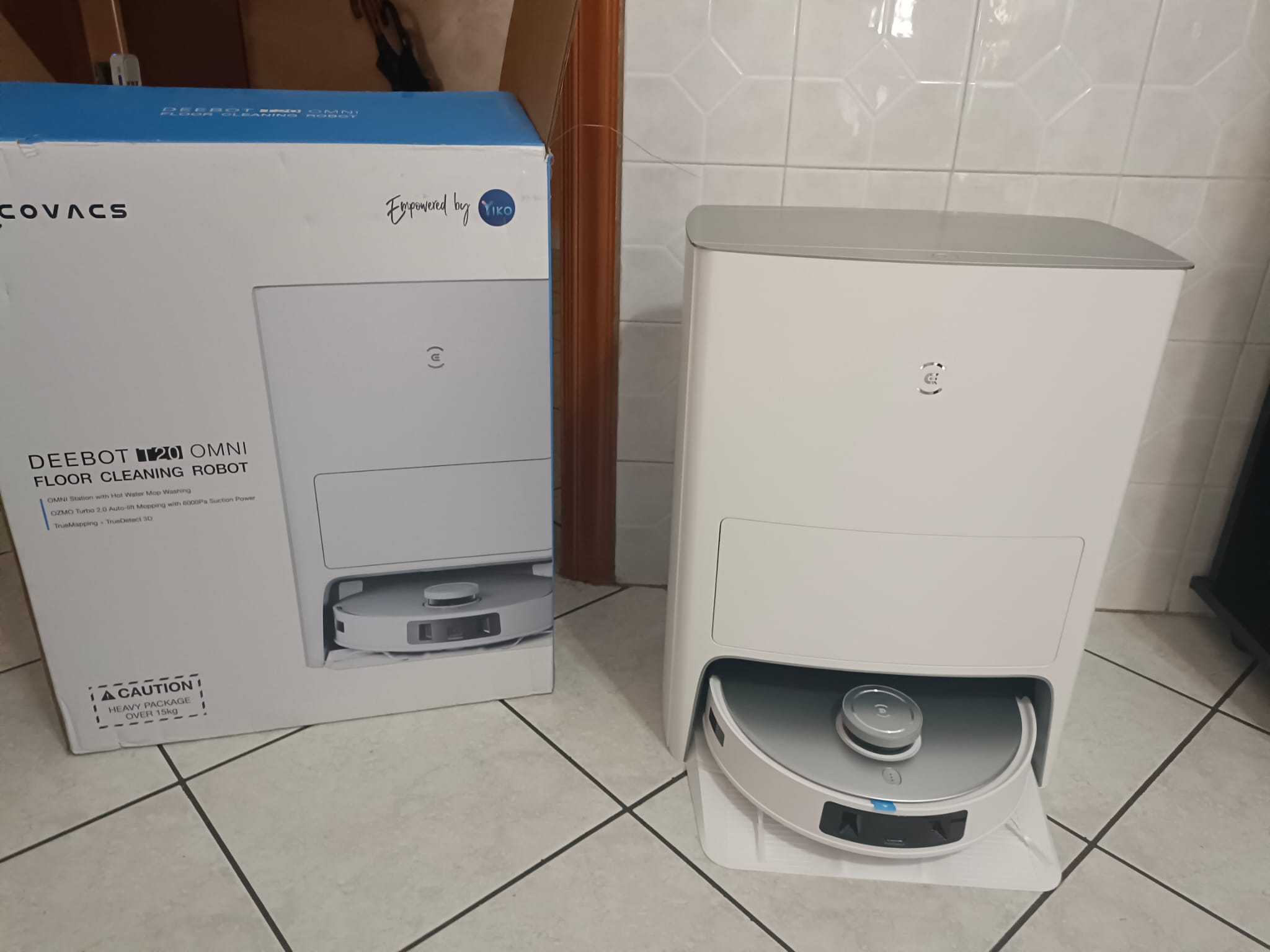 ecovacs deebot Ecovacs DEEBOT T20 OMNI: Il Robot Aspirapolvere Lavapavimenti e Sollevamento Automatico Moci